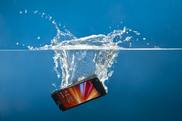 iphone vo vode