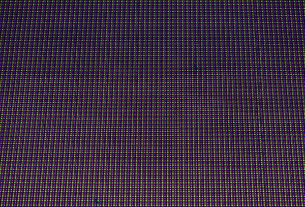 Mŕtve pixely na RGB LED paneli